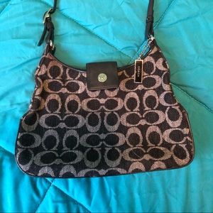 Coach Pochette Good Used Condition